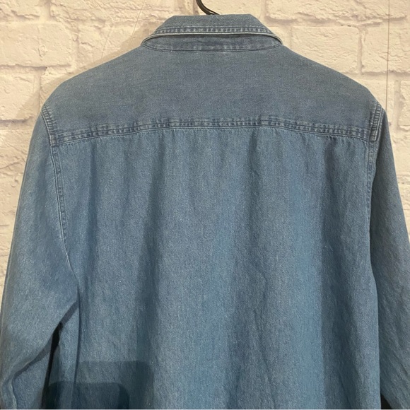 Mickey Unlimited | Button Up Embroidered Shirt L - Picture 4 of 7